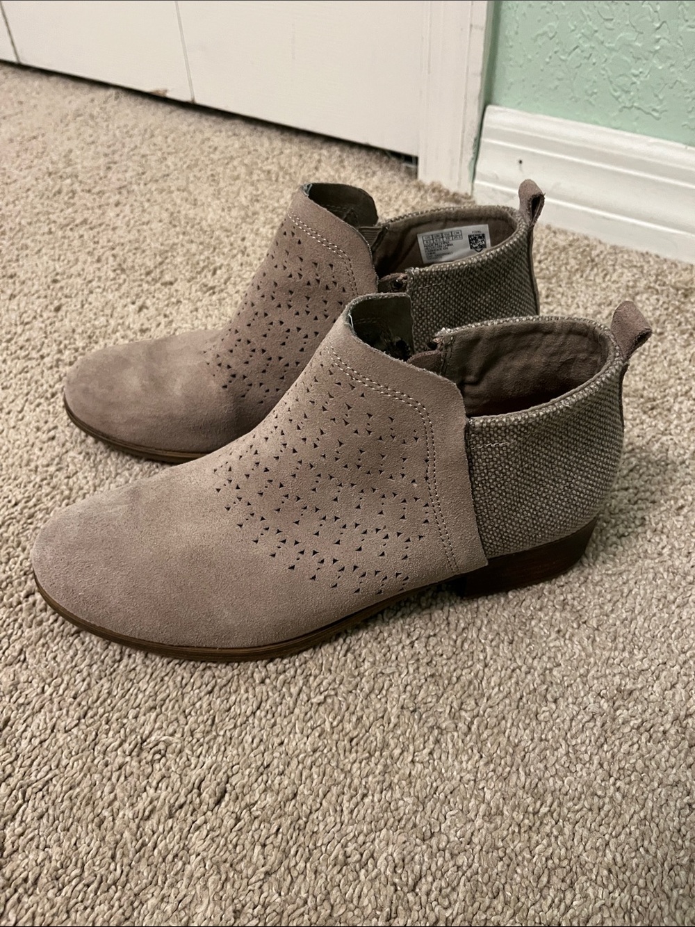 Toms Women's Taupe Suede Cutout Ankle Boots